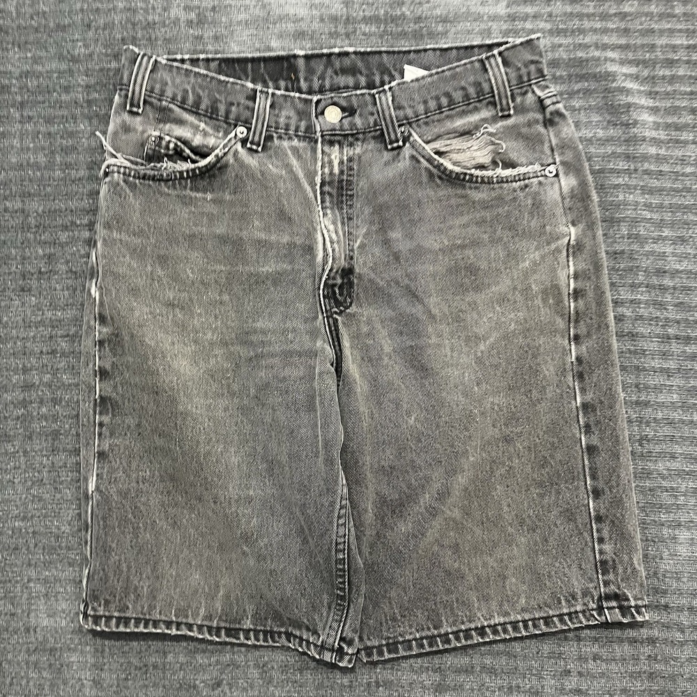 Vintage Orange Tag Levis 550 Relaxed Fit Black Denim Shorts Jorts 32 USA 1995